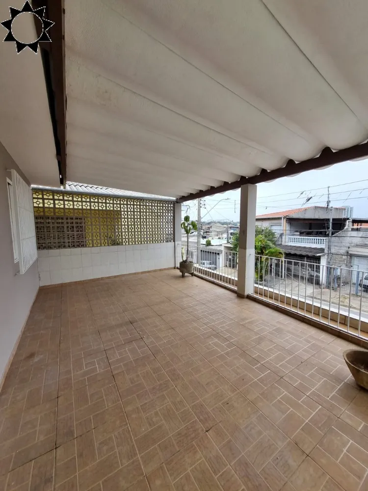 Casa, 3 quartos, 121 m² - Foto 2