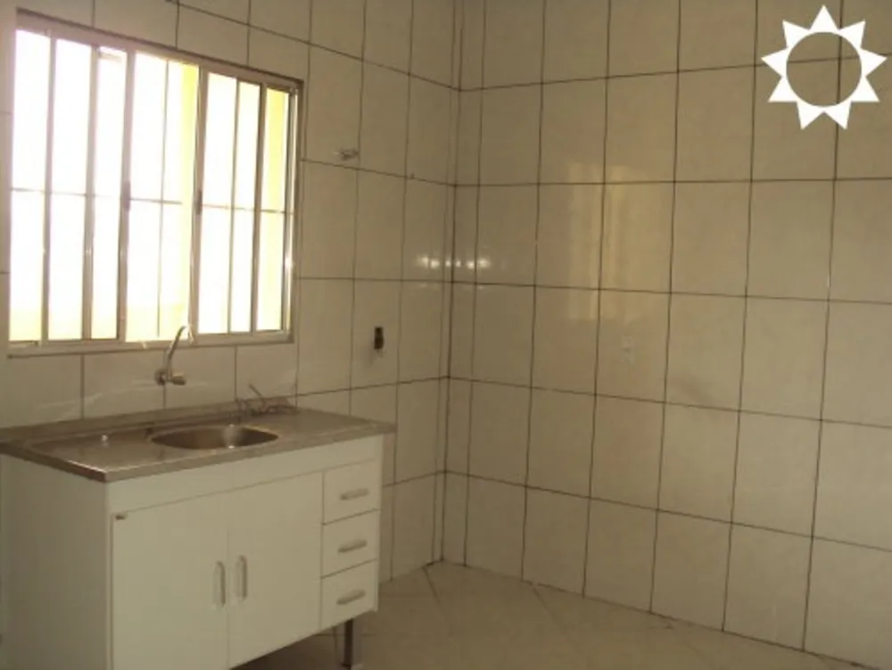 Casa, 2 quartos, 300 m² - Foto 1
