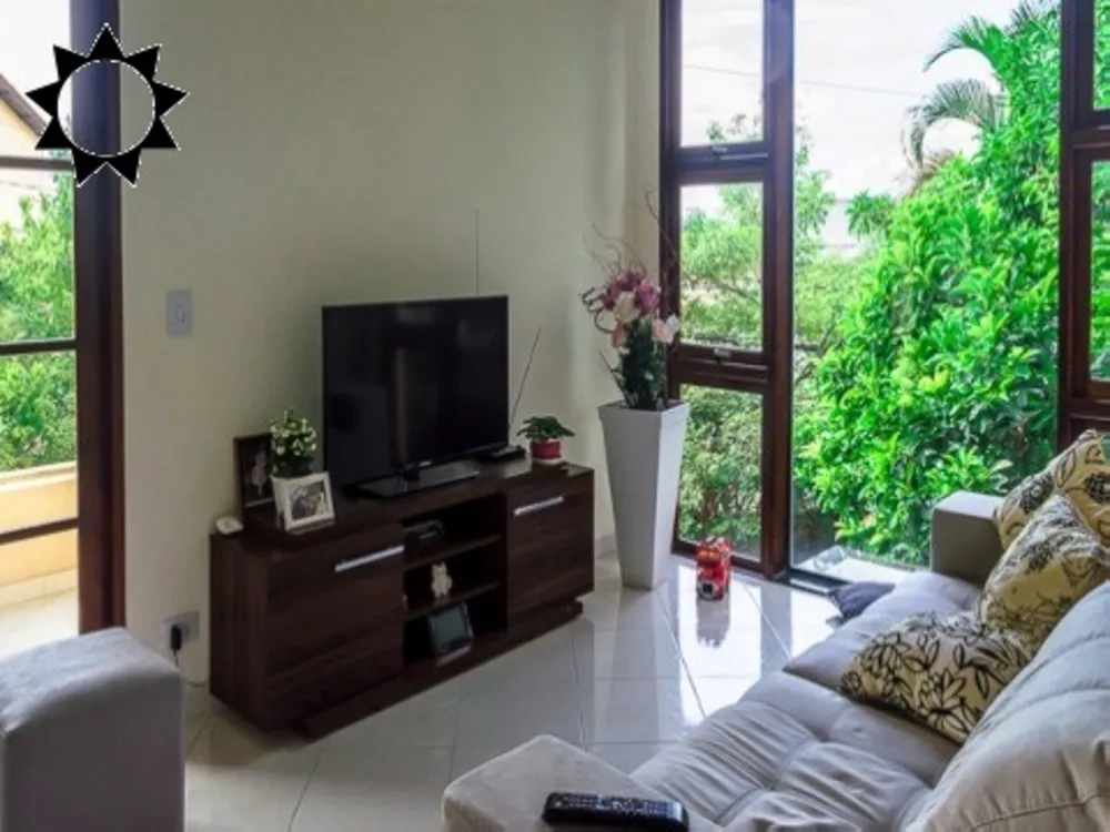 Casa, 4 quartos, 250 m² - Foto 8