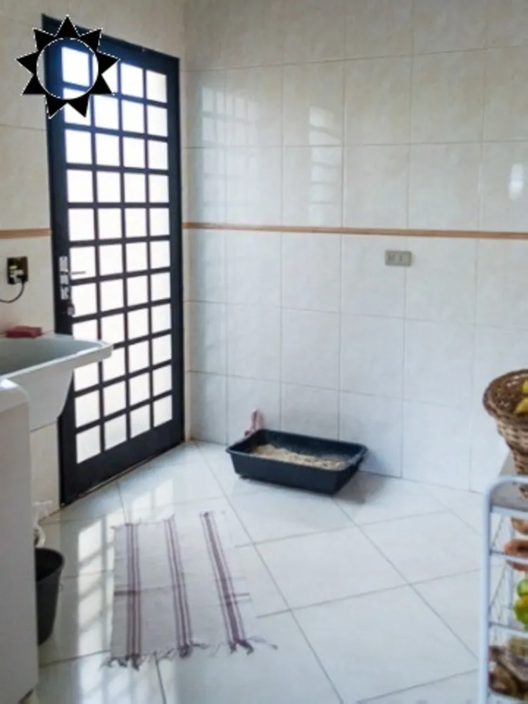 Casa, 4 quartos, 250 m² - Foto 1