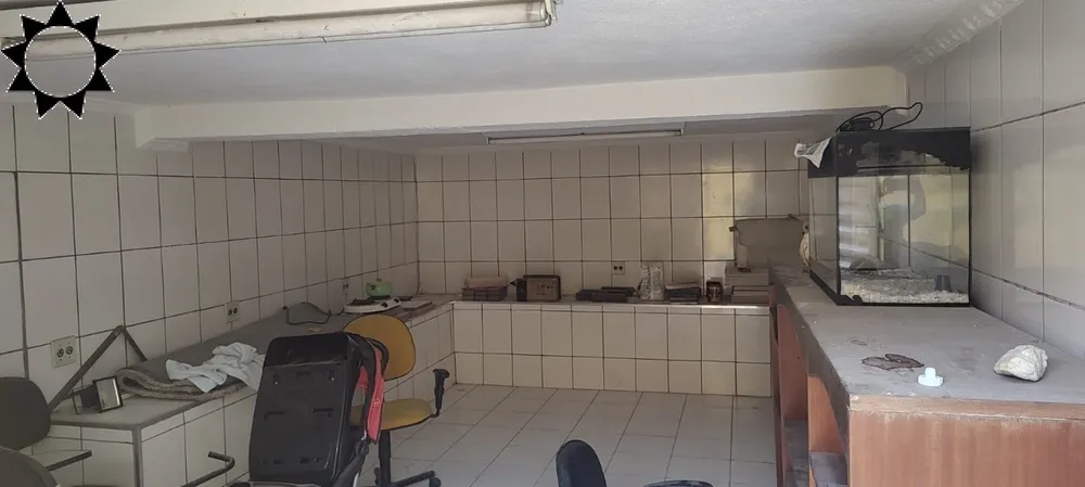 Casa, 4 quartos, 219 m² - Foto 2