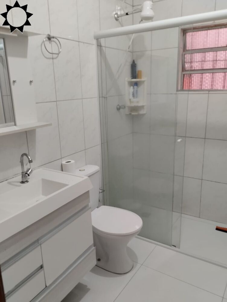 Casa para alugar com 4 quartos, 200m² - Foto 6