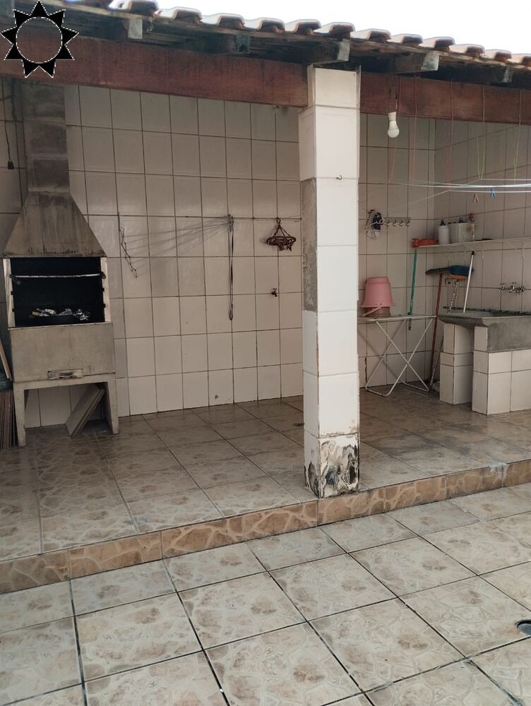 Casa para alugar com 4 quartos, 200m² - Foto 7