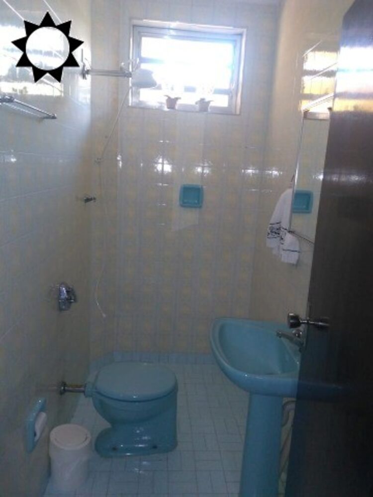 Casa à venda com 3 quartos, 176m² - Foto 4