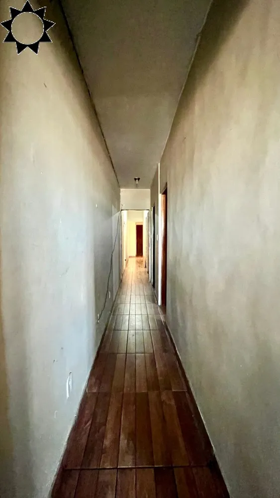 Casa, 4 quartos, 221 m² - Foto 2