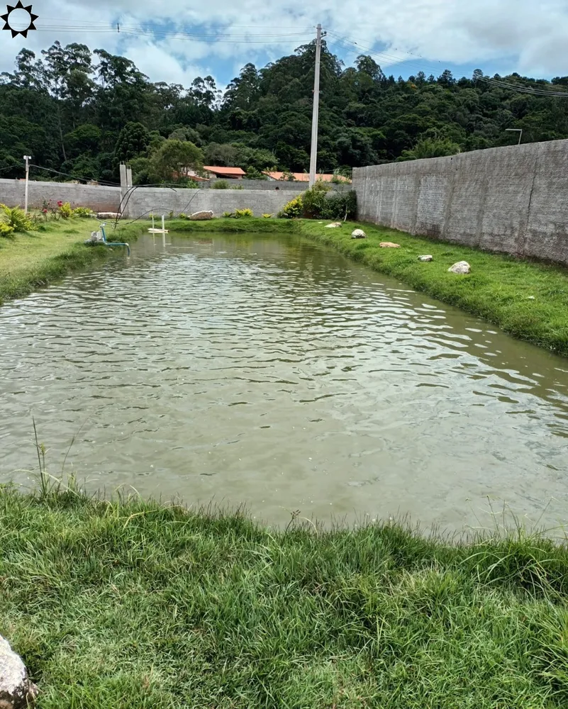 Chácara, 4 quartos, 1300 m² - Foto 1