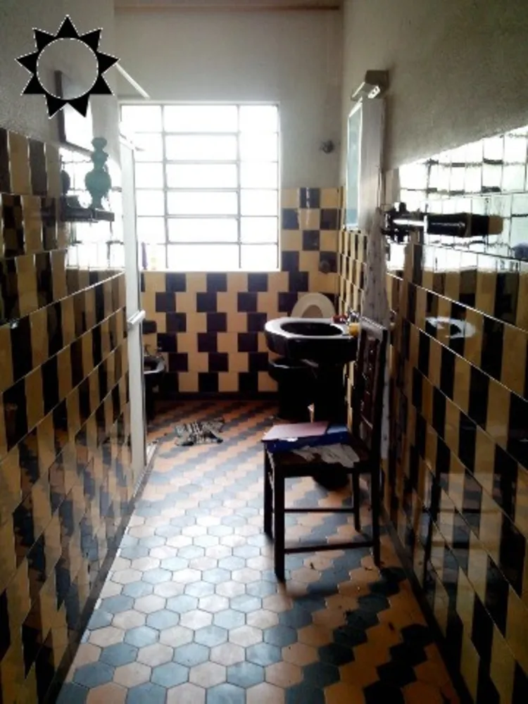 Casa, 2 quartos, 200 m² - Foto 1