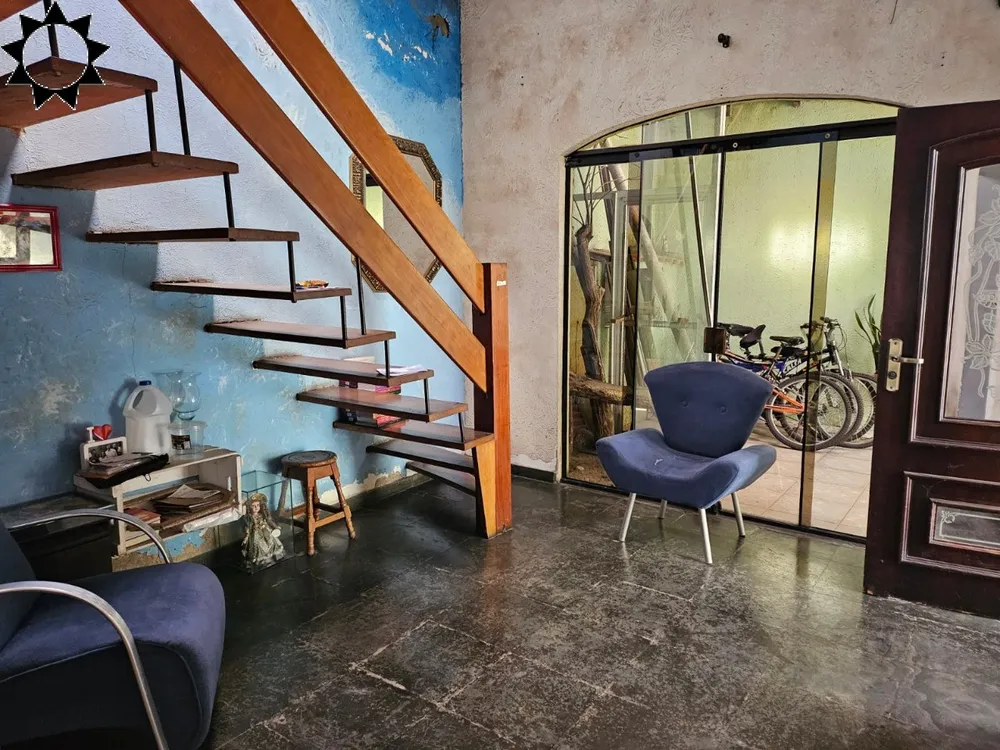 Casa, 3 quartos, 180 m² - Foto 2