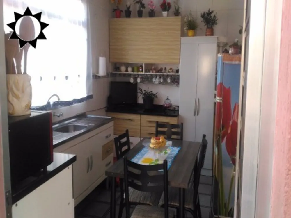 Casa, 3 quartos, 118 m² - Foto 1