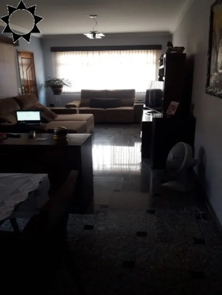 Casa, 4 quartos, 240 m² - Foto 4
