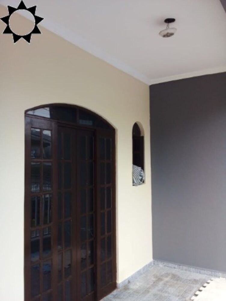 Casa à venda com 2 quartos, 125m² - Foto 3