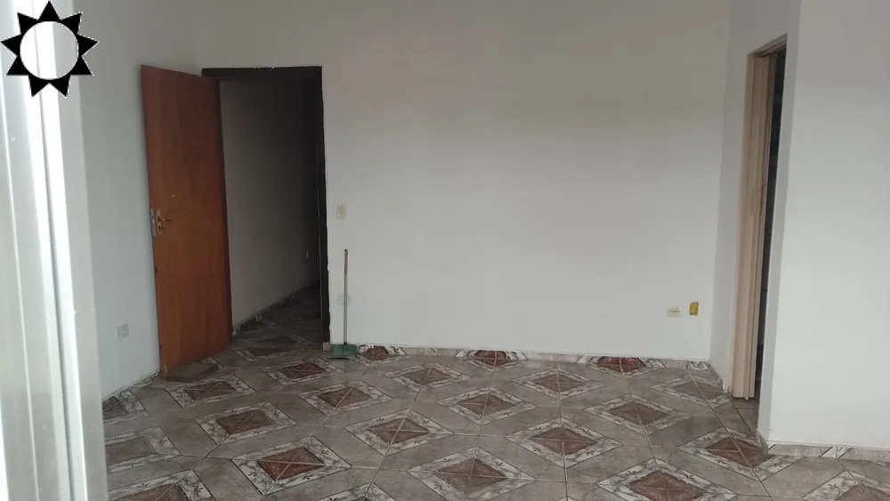 Casa, 2 quartos, 243 m² - Foto 8