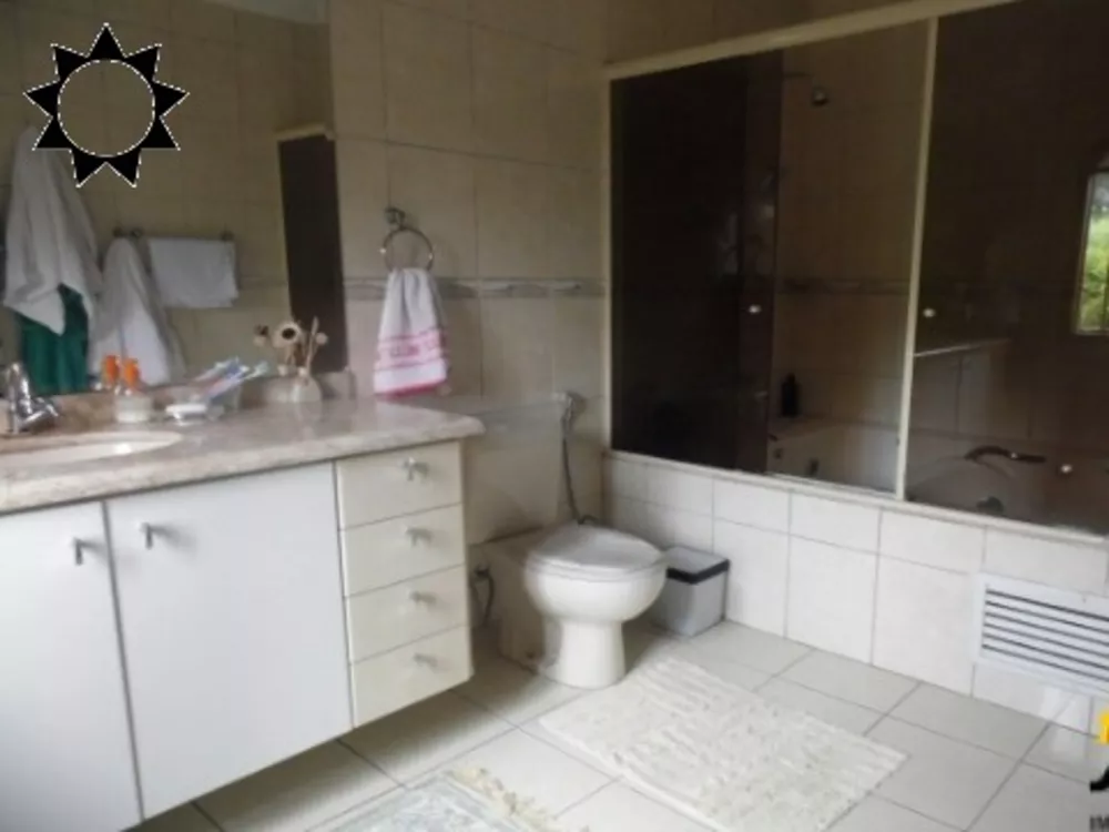 Casa, 4 quartos, 300 m² - Foto 22