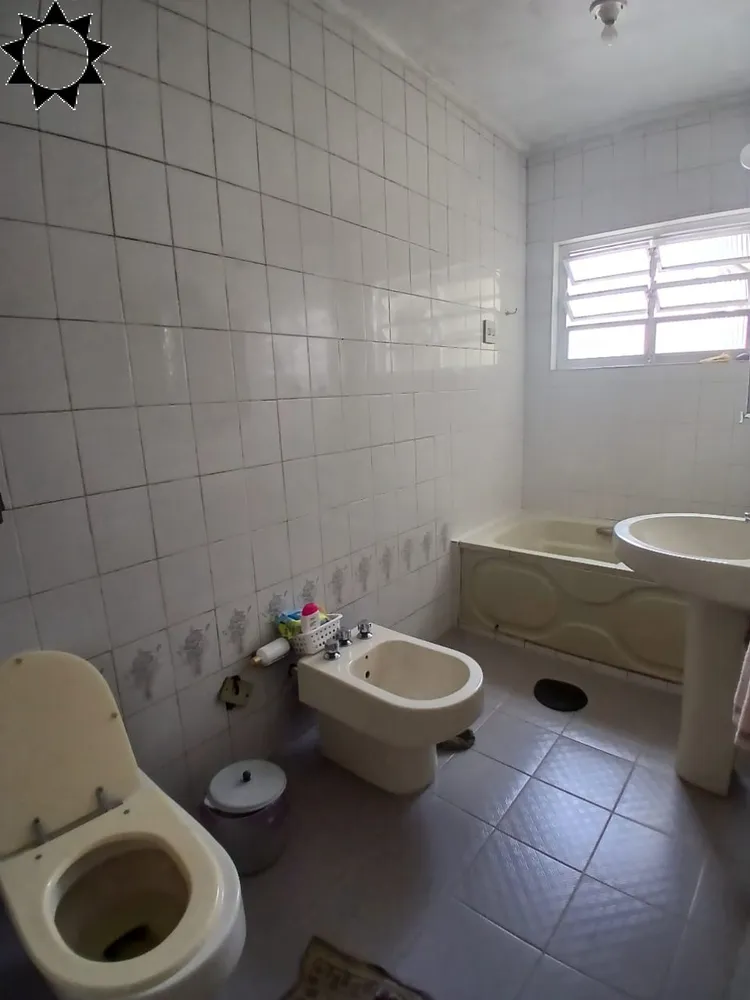 Casa, 3 quartos, 197 m² - Foto 2