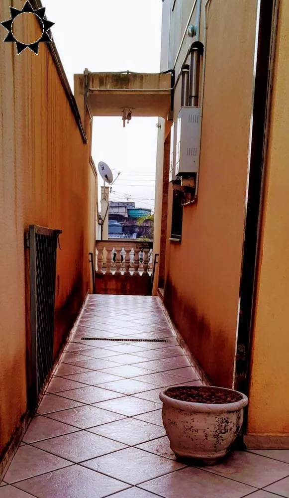 Casa, 3 quartos, 164 m² - Foto 1