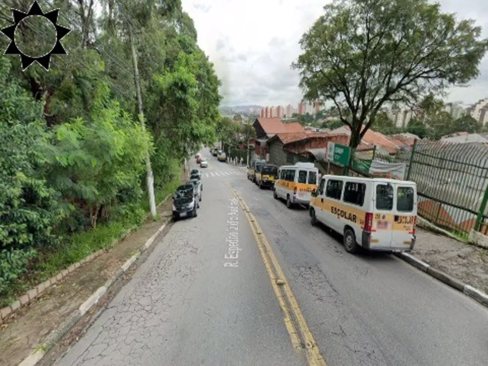 Loteamento e Condomínio para alugar, 140m² - Foto 1