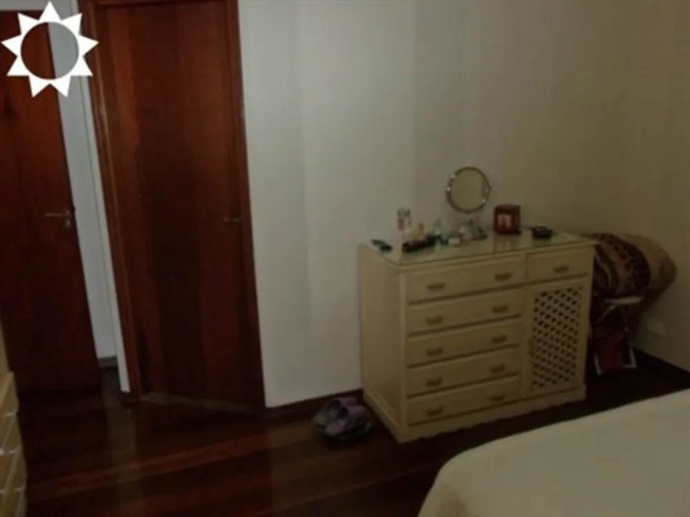 Casa, 3 quartos, 230 m² - Foto 3