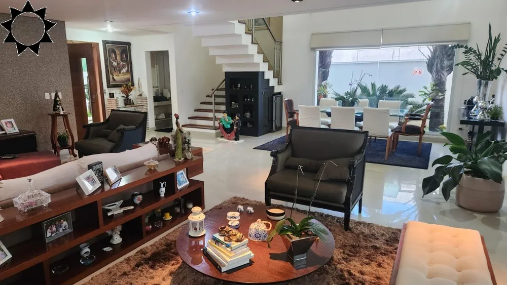 Casa, 3 quartos, 299 m² - Foto 1