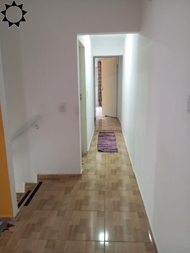 Casa à venda com 2 quartos, 135m² - Foto 4