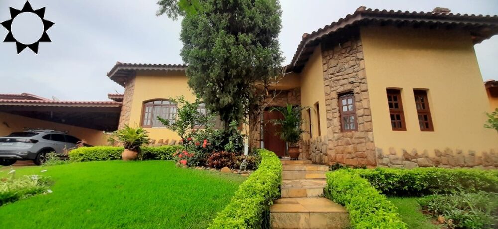Chácara à venda com 3 quartos, 280m² - Foto 2