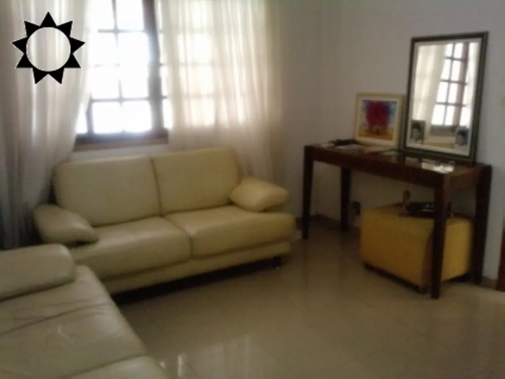 Casa, 3 quartos, 158 m² - Foto 2