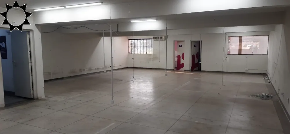 Prédio Inteiro, 240 m² - Foto 1