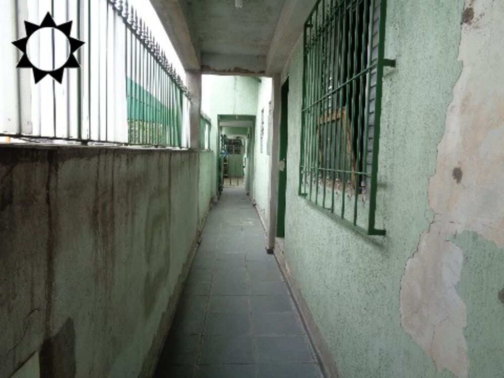 Casa, 1 quarto, 200 m² - Foto 2