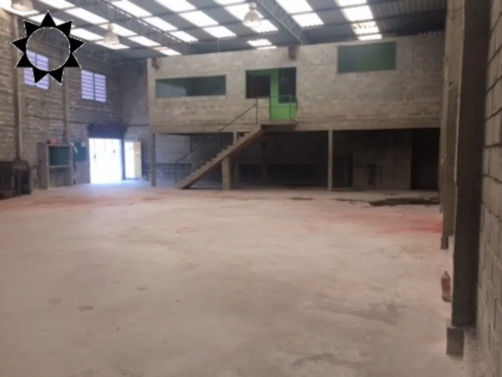 Depósito-Galpão, 950 m² - Foto 1