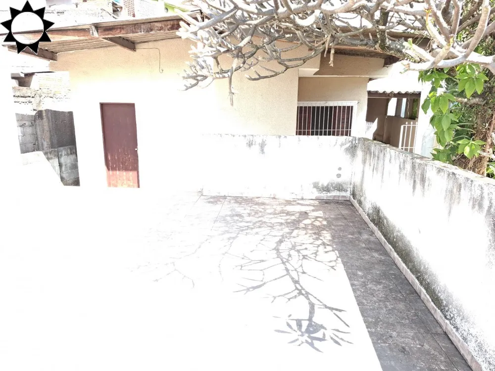 Casa, 1 quarto, 173 m² - Foto 2