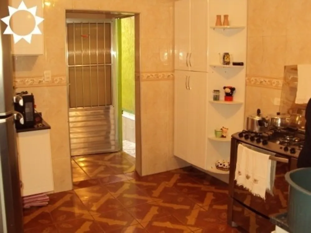 Casa, 3 quartos, 230 m² - Foto 12