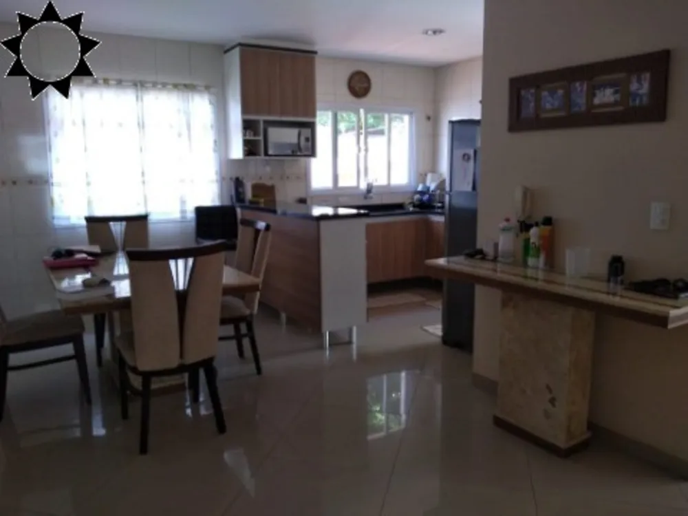 Casa, 3 quartos, 340 m² - Foto 3