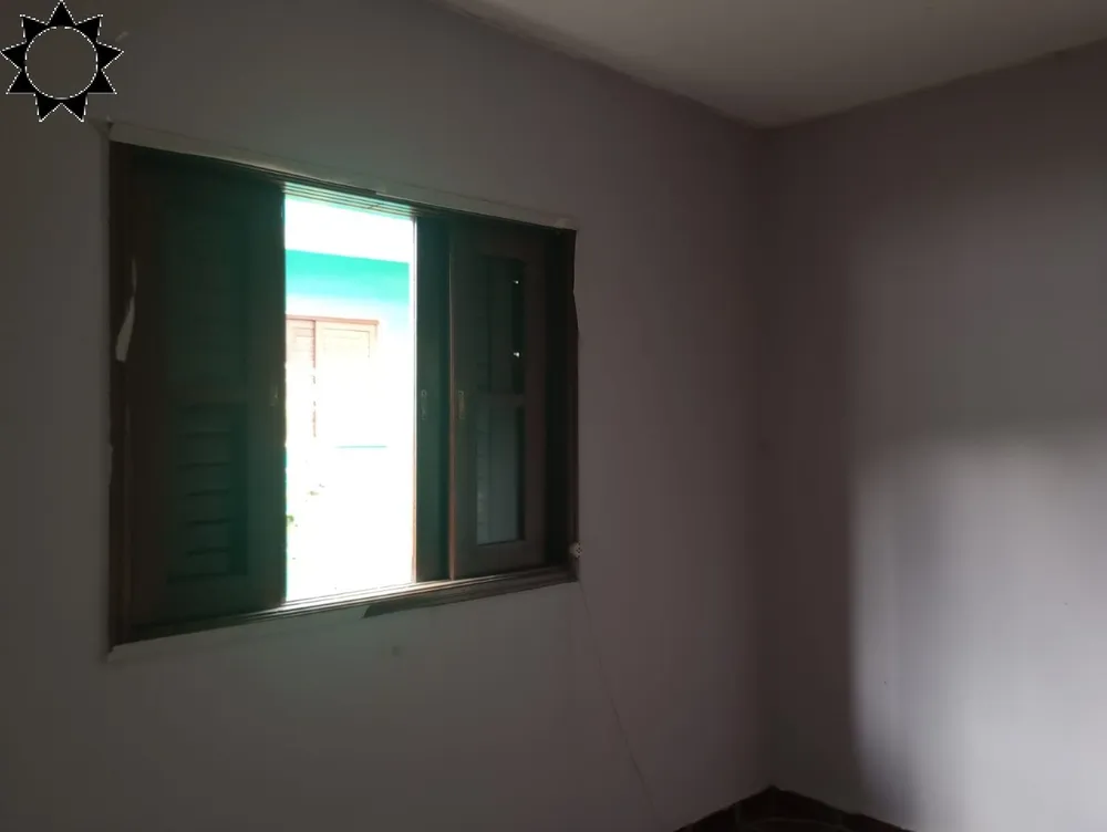 Casa, 3 quartos, 239 m² - Foto 1