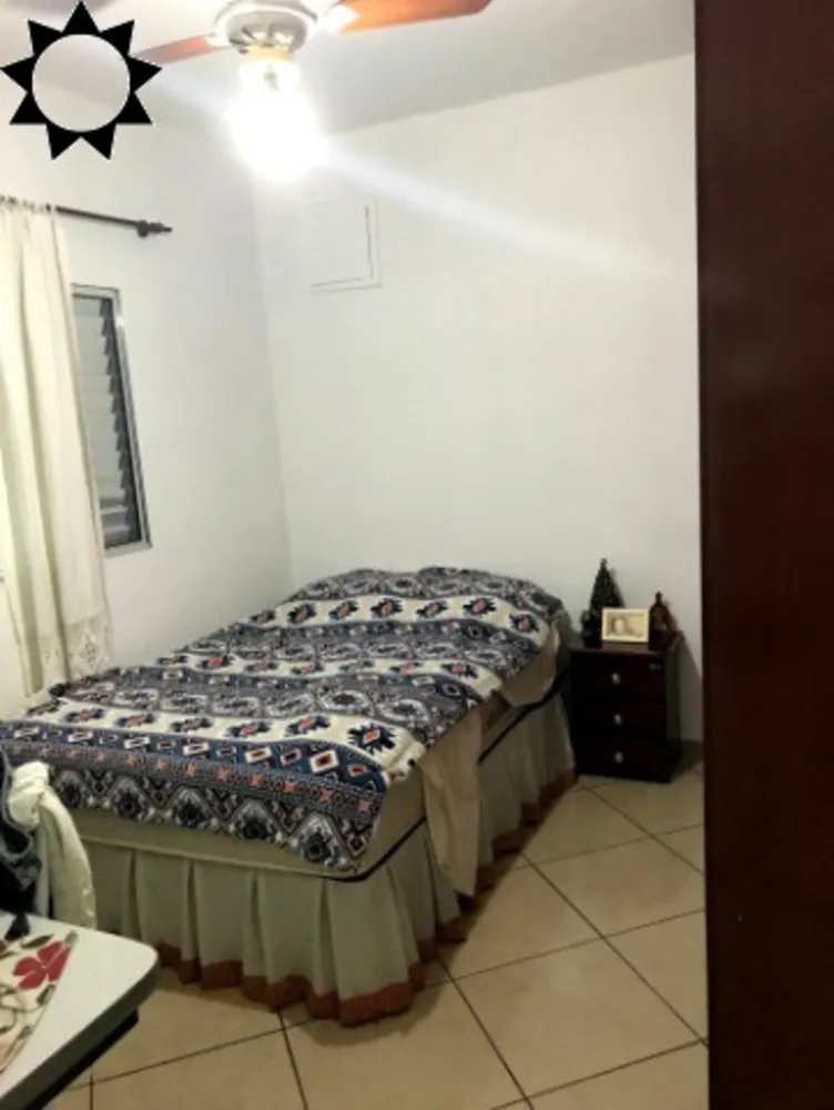 Casa, 2 quartos, 200 m² - Foto 2