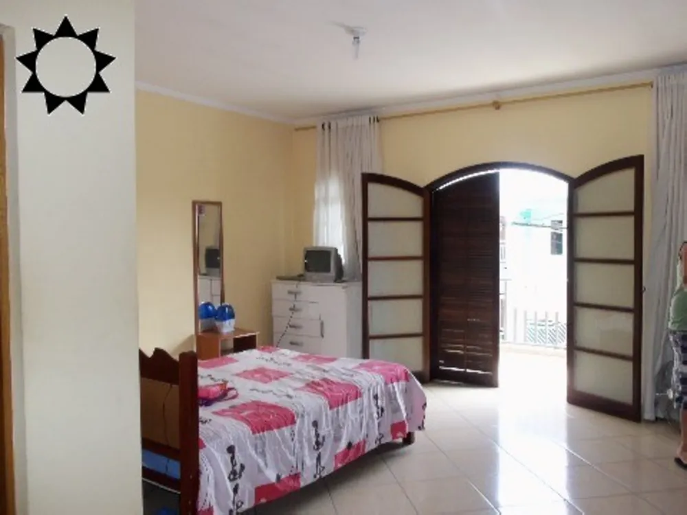 Casa, 3 quartos, 250 m² - Foto 8