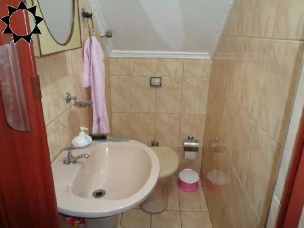 Casa, 3 quartos, 241 m² - Foto 4