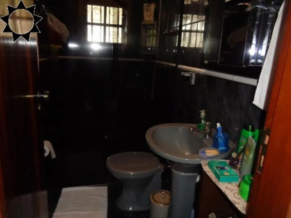 Casa, 3 quartos, 241 m² - Foto 11