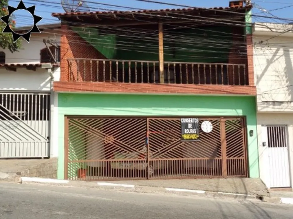 Casa, 3 quartos, 241 m² - Foto 1