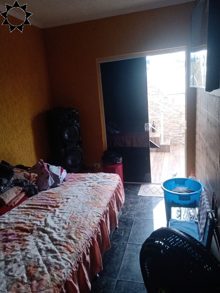 Casa, 5 quartos, 190 m² - Foto 1