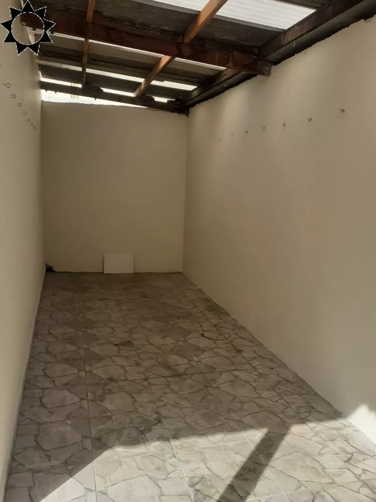 Casa à venda com 6 quartos, 292m² - Foto 3