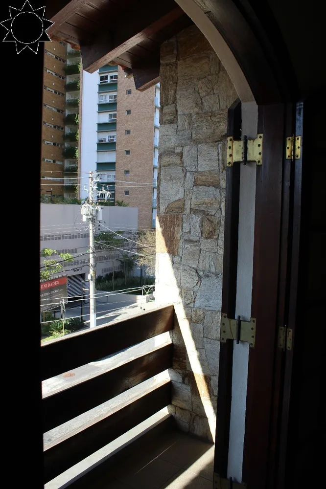 Casa, 4 quartos, 245 m² - Foto 8