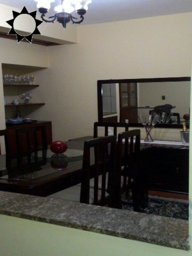 Casa, 3 quartos, 192 m² - Foto 1