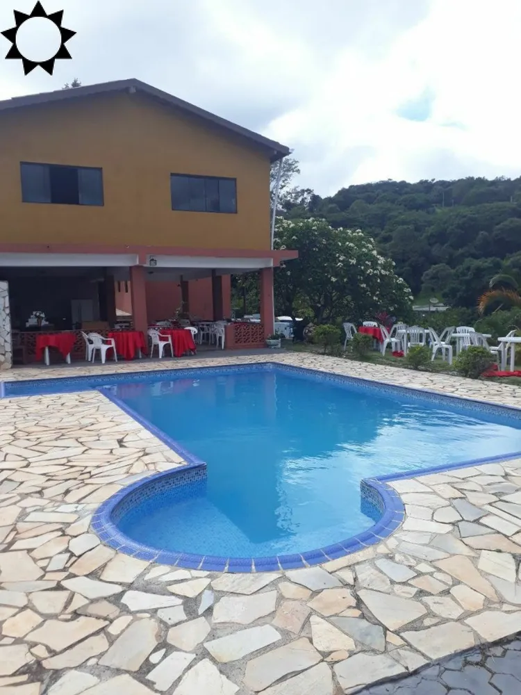 Chácara, 4 quartos, 4550 m² - Foto 1