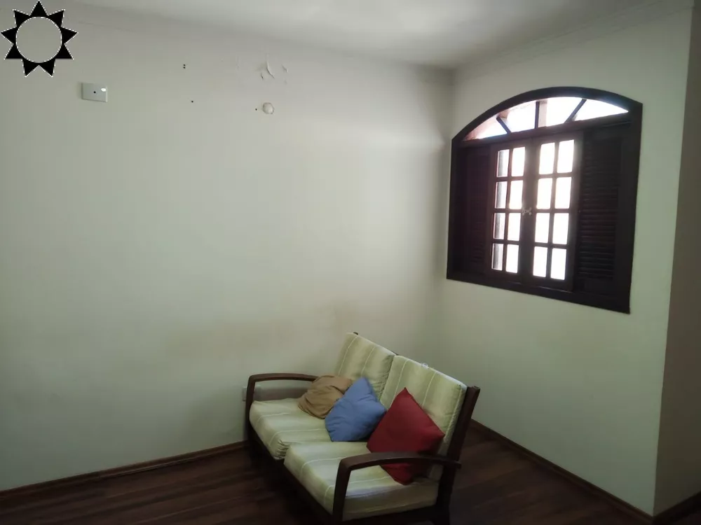 Casa, 5 quartos, 238 m² - Foto 8