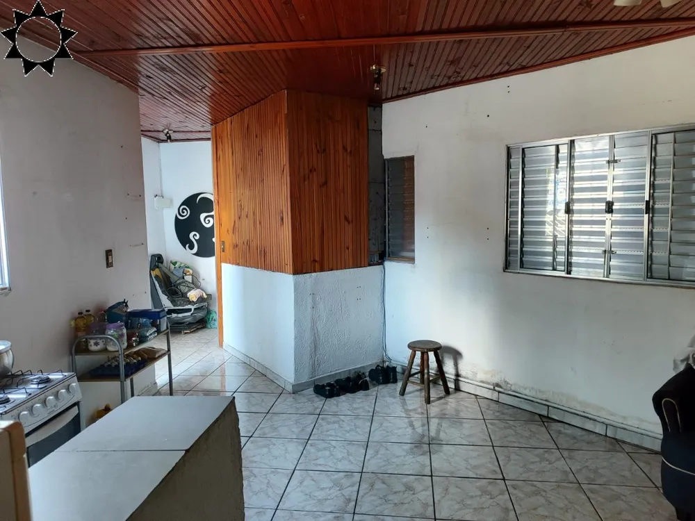 Casa, 1 quarto, 248 m² - Foto 1