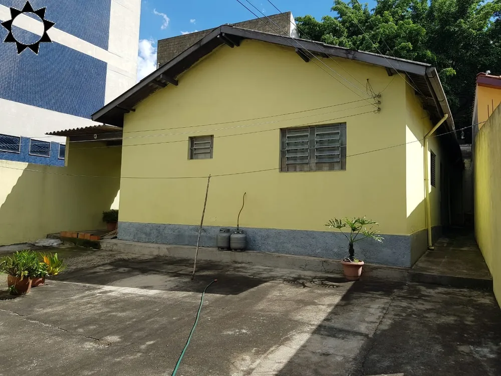 Casa, 1 quarto, 337 m² - Foto 3