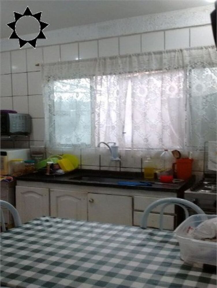 Casa, 3 quartos, 230 m² - Foto 2