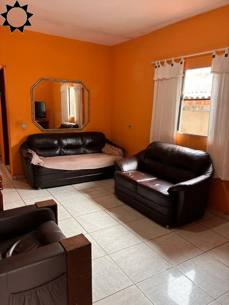 Casa, 6 quartos, 90 m² - Foto 1