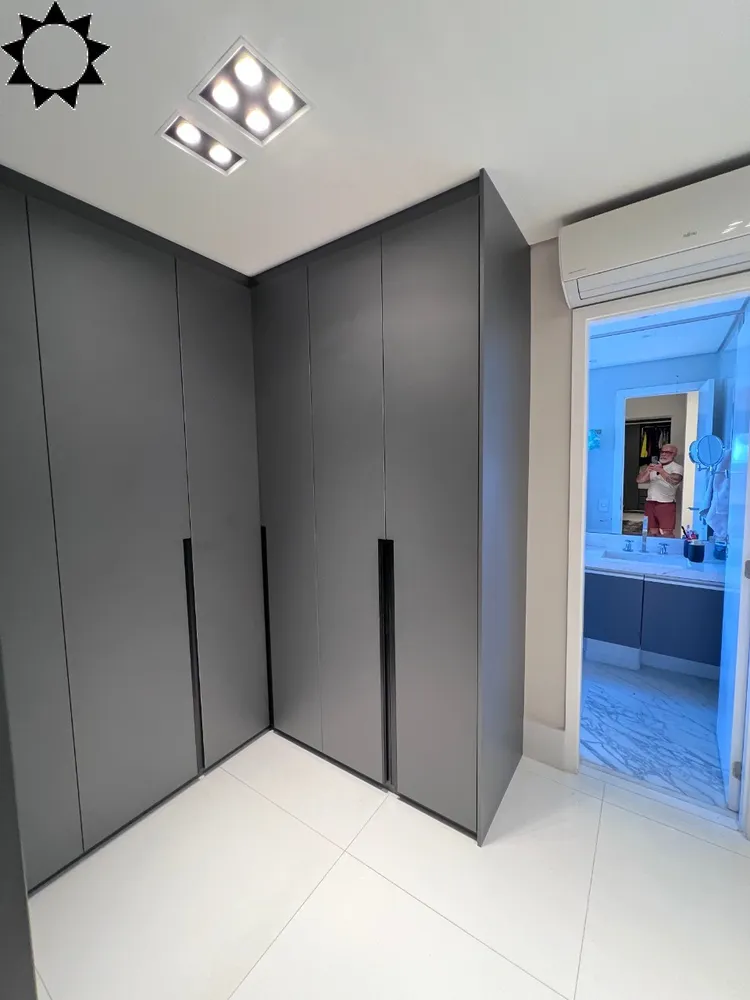 Cobertura, 3 quartos, 243 m² - Foto 1