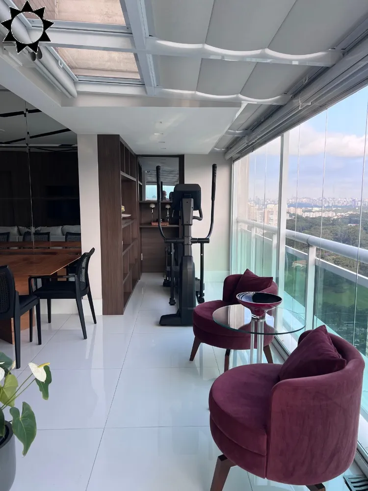 Cobertura, 3 quartos, 243 m² - Foto 1