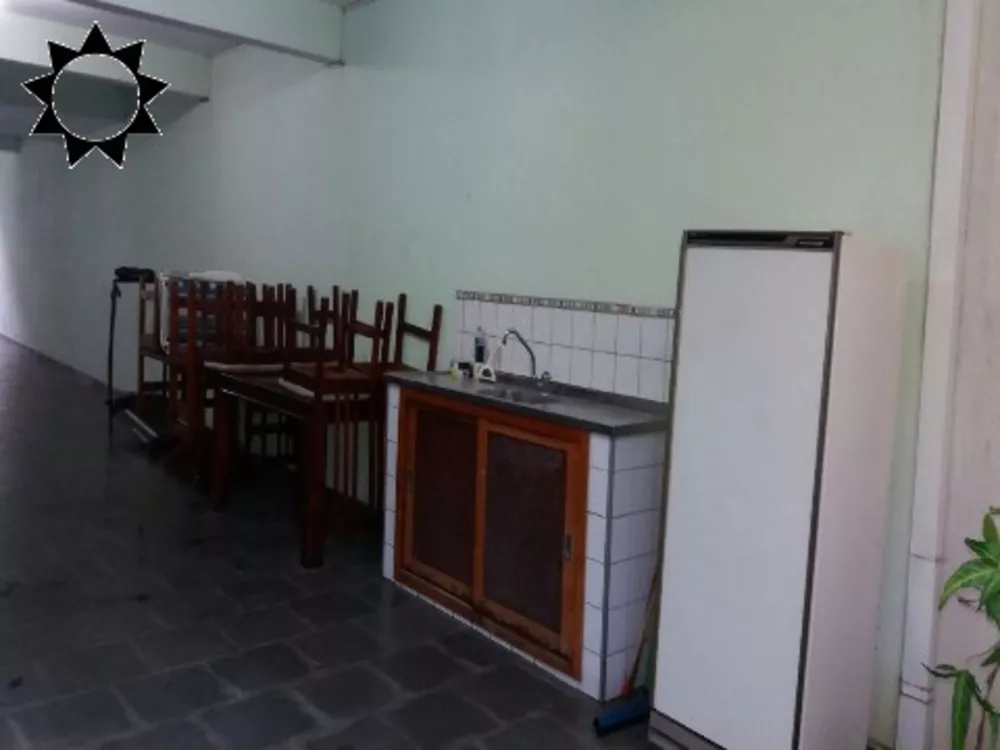 Casa, 3 quartos, 193 m² - Foto 3